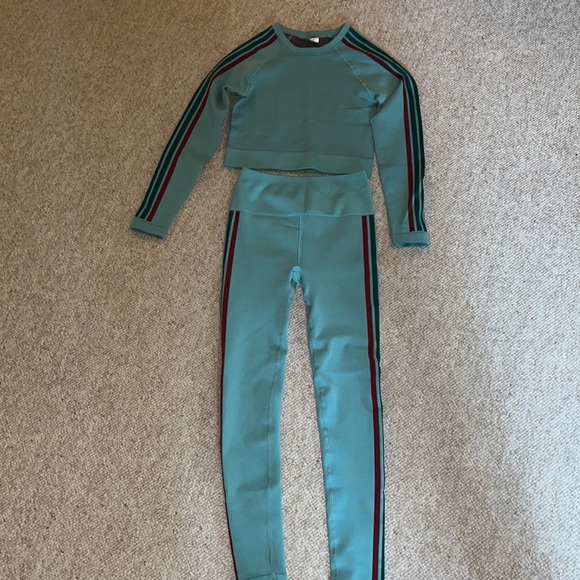 Fabletics set - Picture 4 of 4